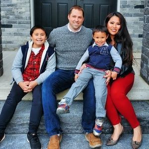 Meet your Posher, Stella